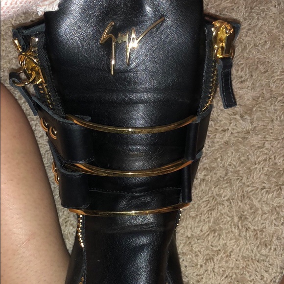 Authentic Giuseppe boots - Picture 2 of 7